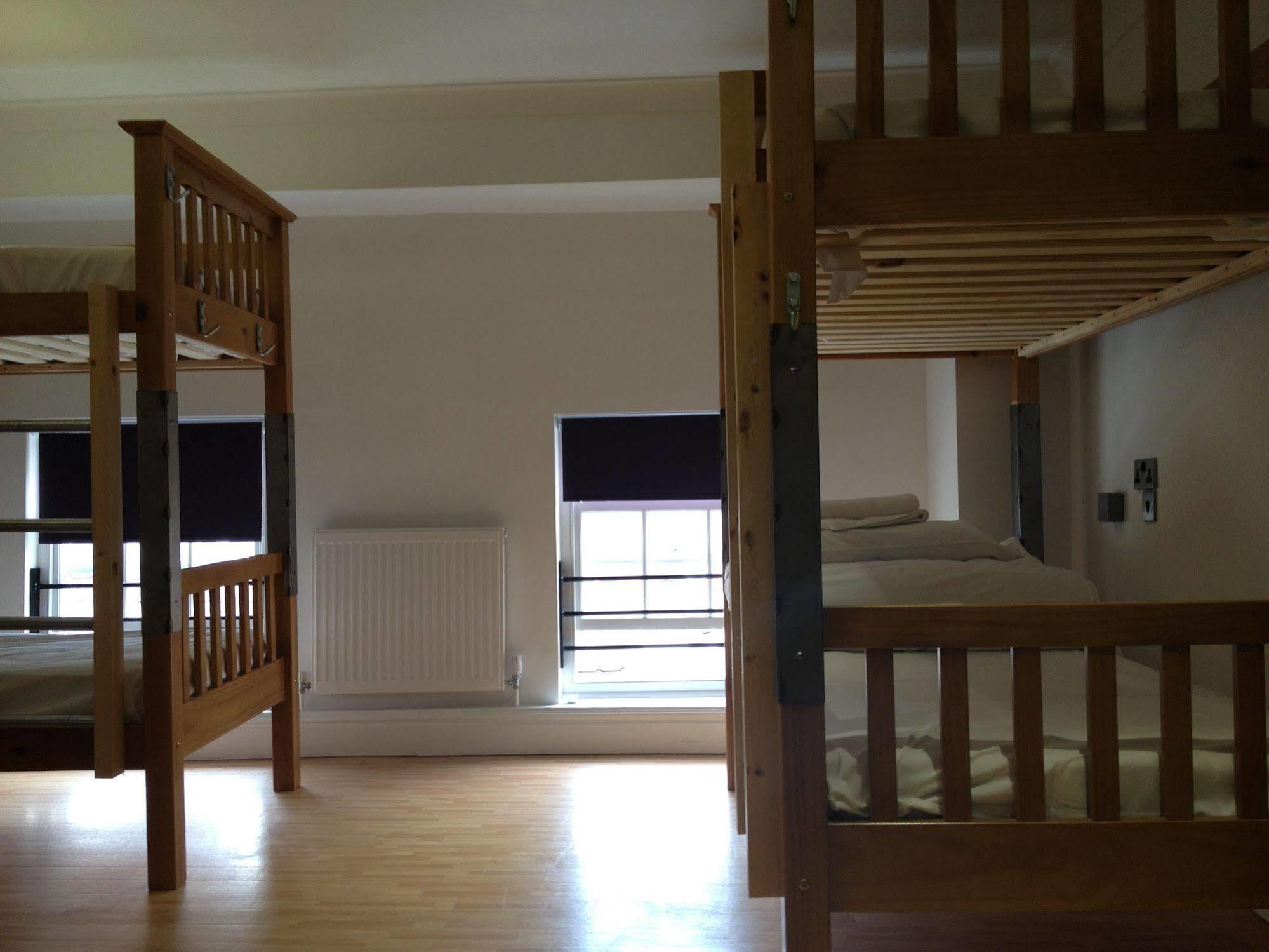 Hotel The 3*